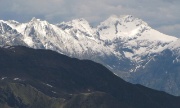 41 La conca sopra il Barbellino, col Monte Torena...